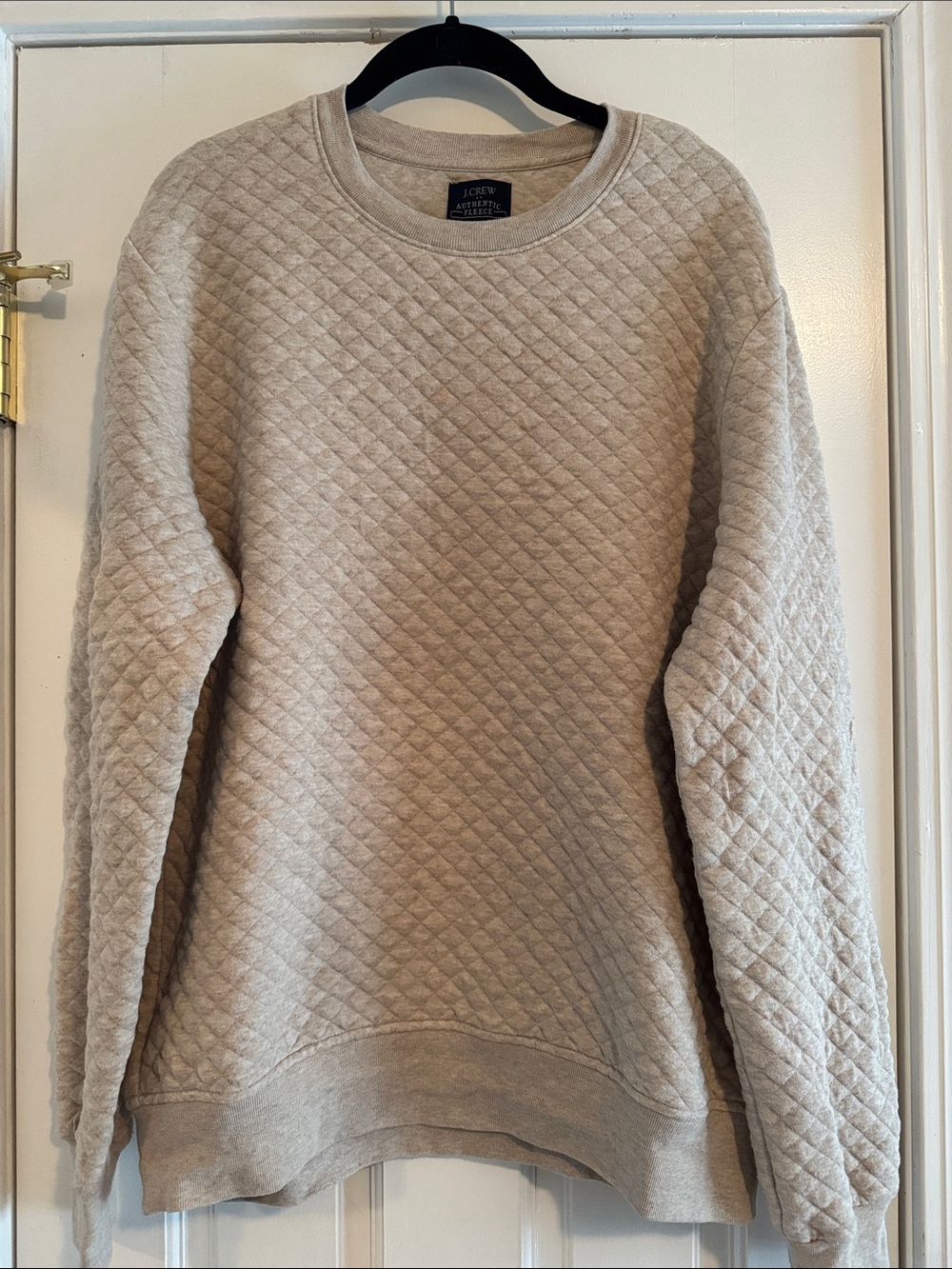 Men’s J. Crew Quilted Crewneck Sweatshirt in Light Beige